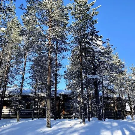 Saariselkae Log Villa
