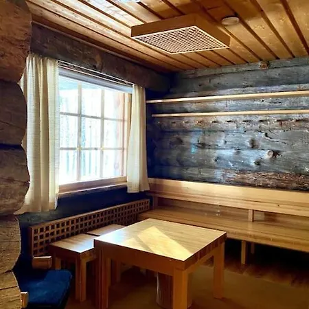 Saariselkae Log Villa